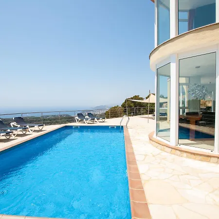 Villa Dali Holiday home