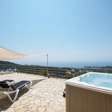 Villa Dali Holiday home